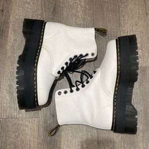 White Dr Martens 1460 pascal max W 8